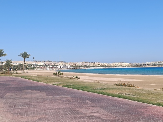 3-Sahl Hasheesh14.jpg